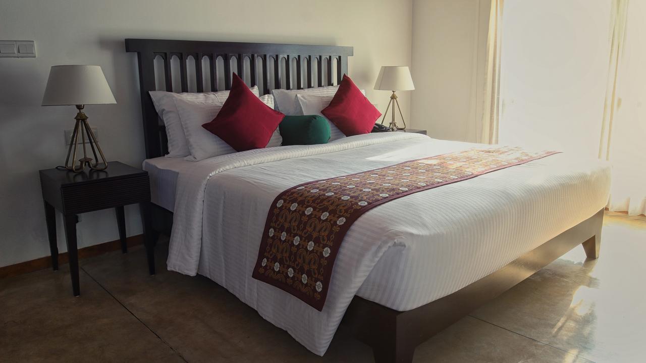 Kings Pavilion Luxury Hotel Kandy Eksteriør billede